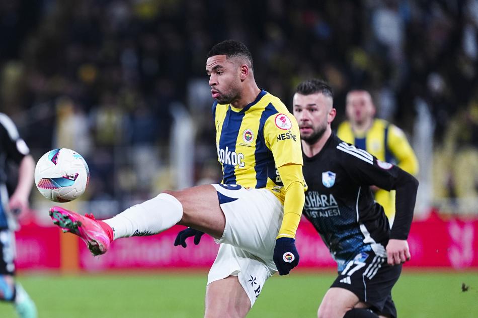 18 DOKUNU�TA B�R GOL