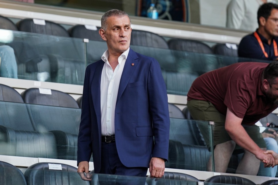 ERMAN TORO�LU DE�ERLEND�RD�