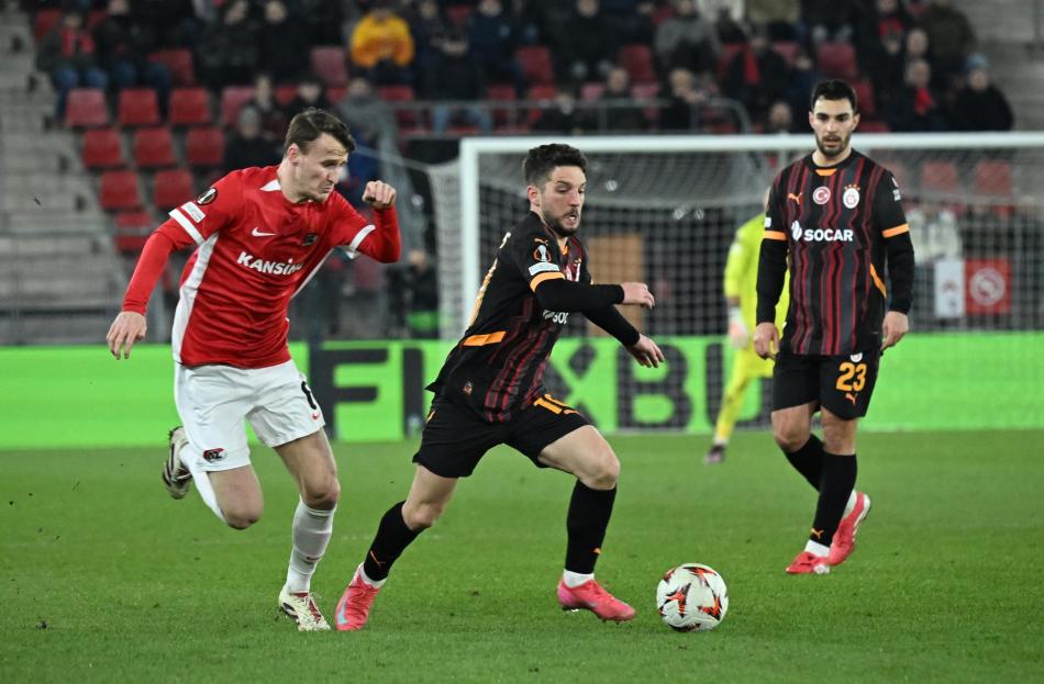 T�M MA�LARDA GOL YED�