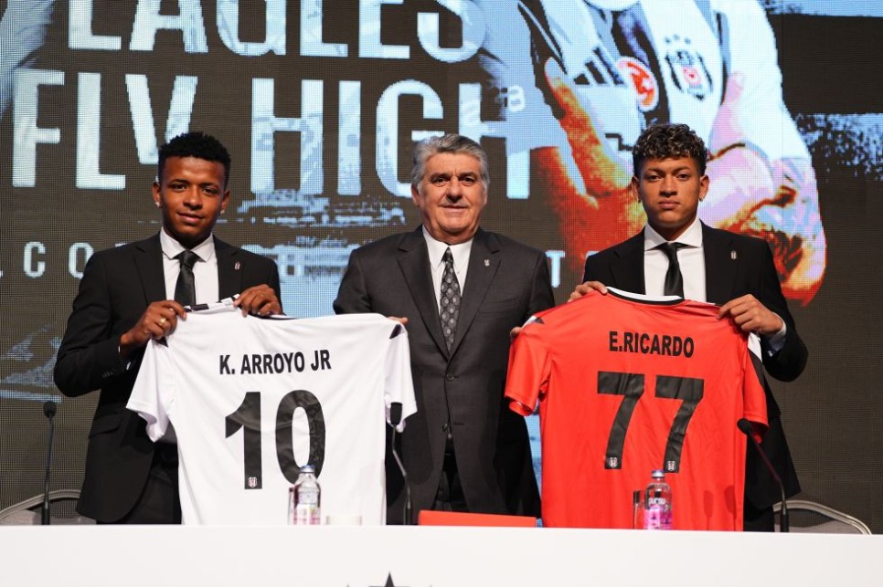 ARROYO VE RICARDO'YU RENKLER�NE BA�LADI