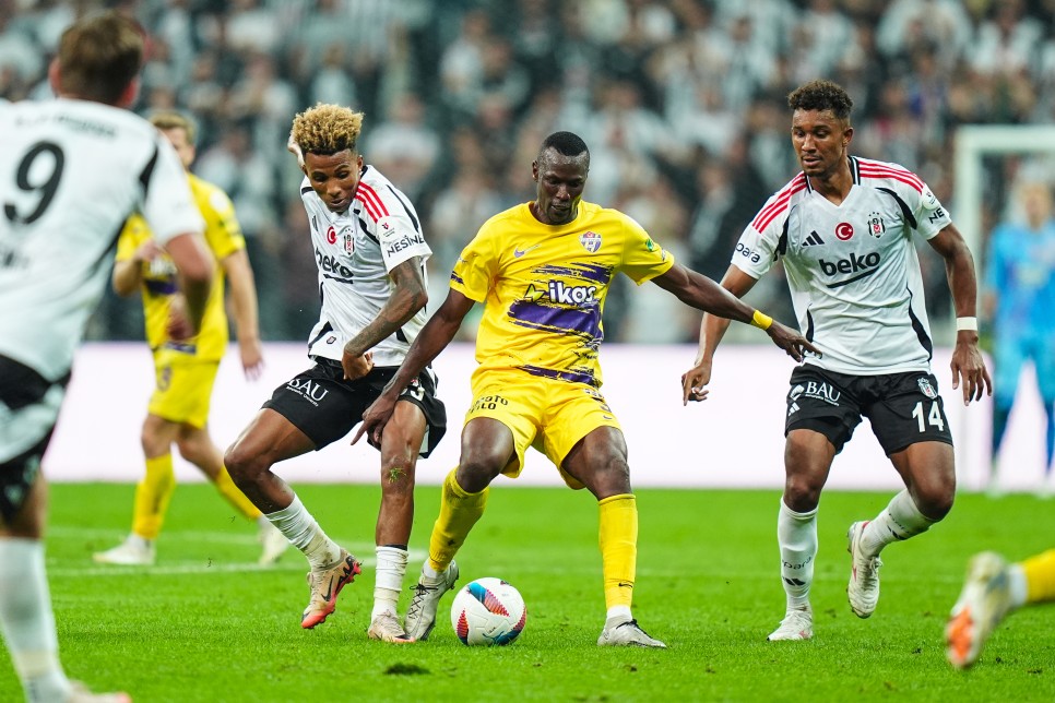 EY�PSPOR - BE��KTA�: 10 ��FRE