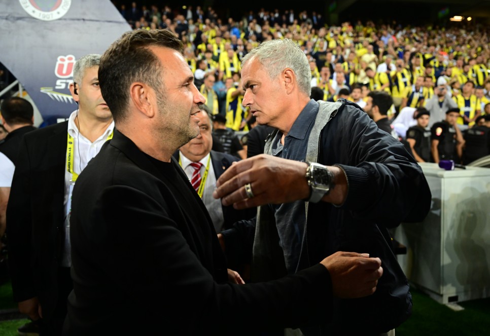 MOURINHO & OKAN BURUK