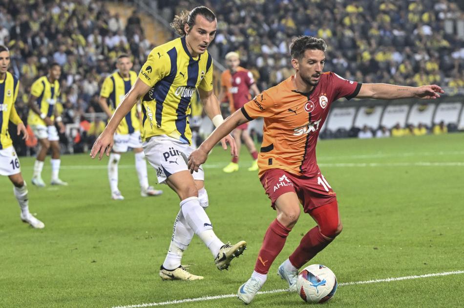 GALATASARAY-FENERBAH�E REHBER�