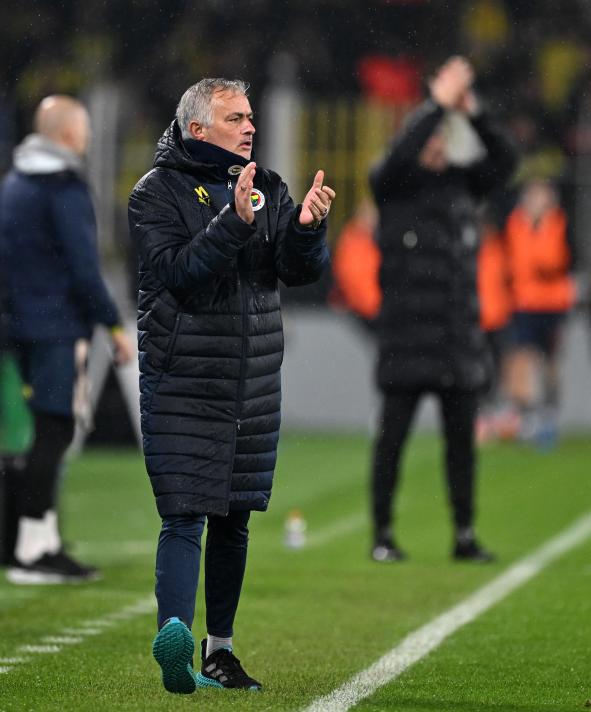 MOURINHO'DAN �NLEM