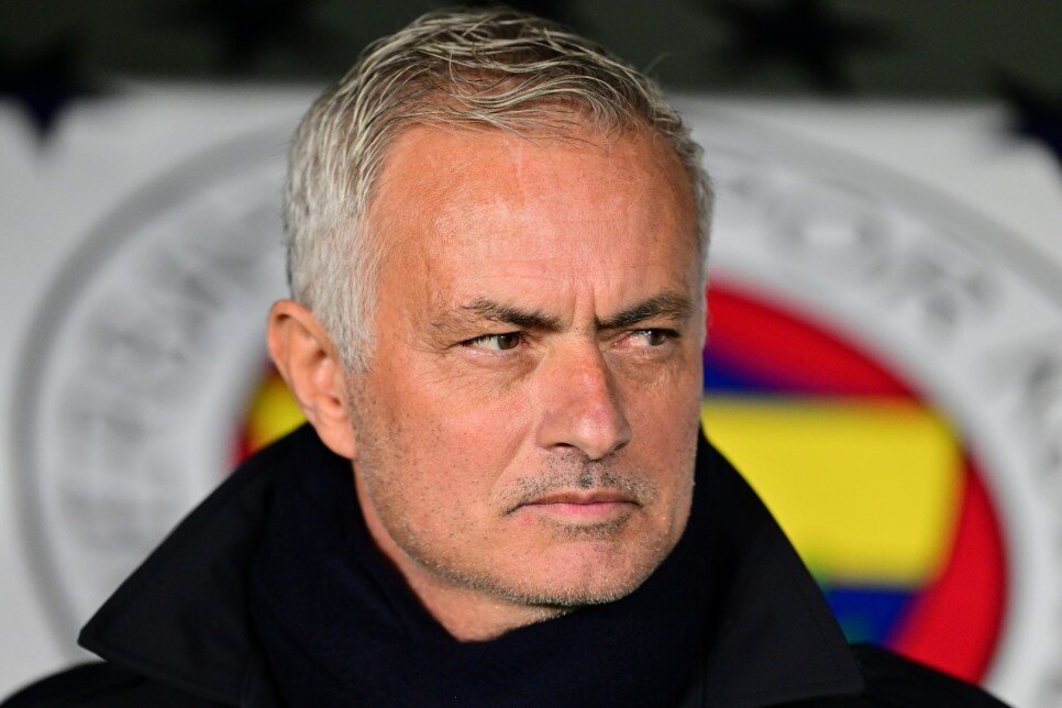 J (Jose Mourinho)