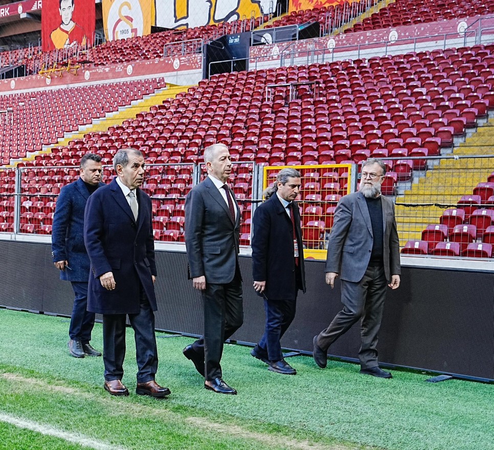 DURSUN �ZBEK'TEN �NCELEME