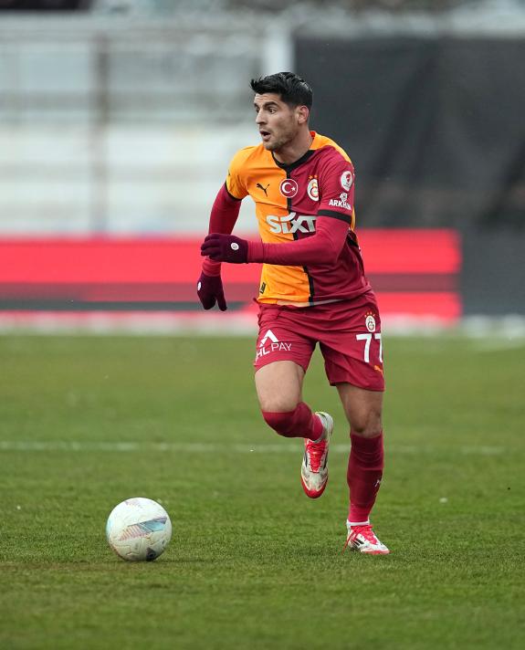 4 MA�TA 2 GOL ATTI