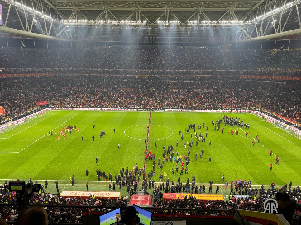 GERG�NL��E ENGEL OLDULAR