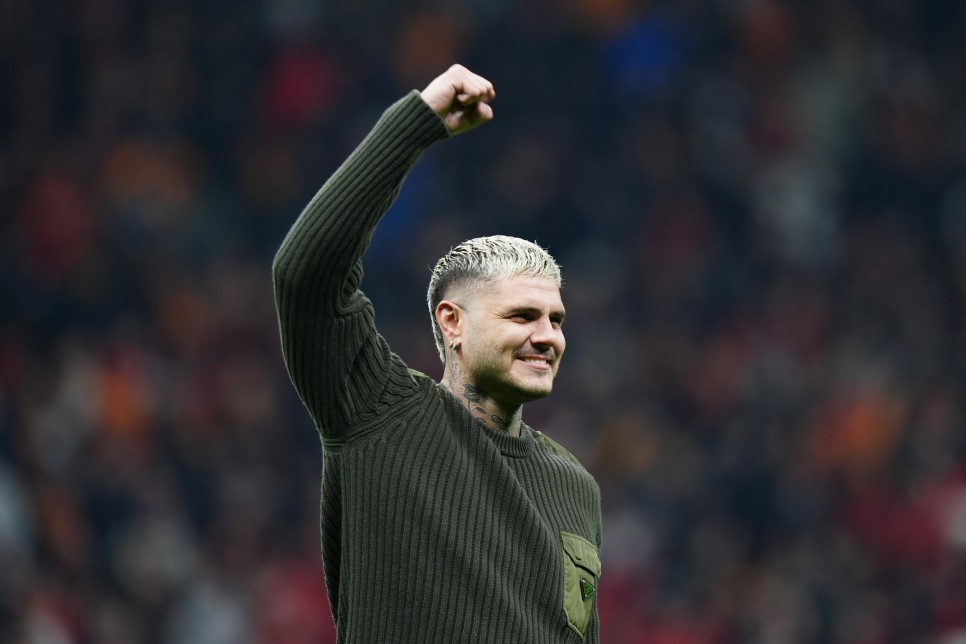 �STANBUL'A GELD�