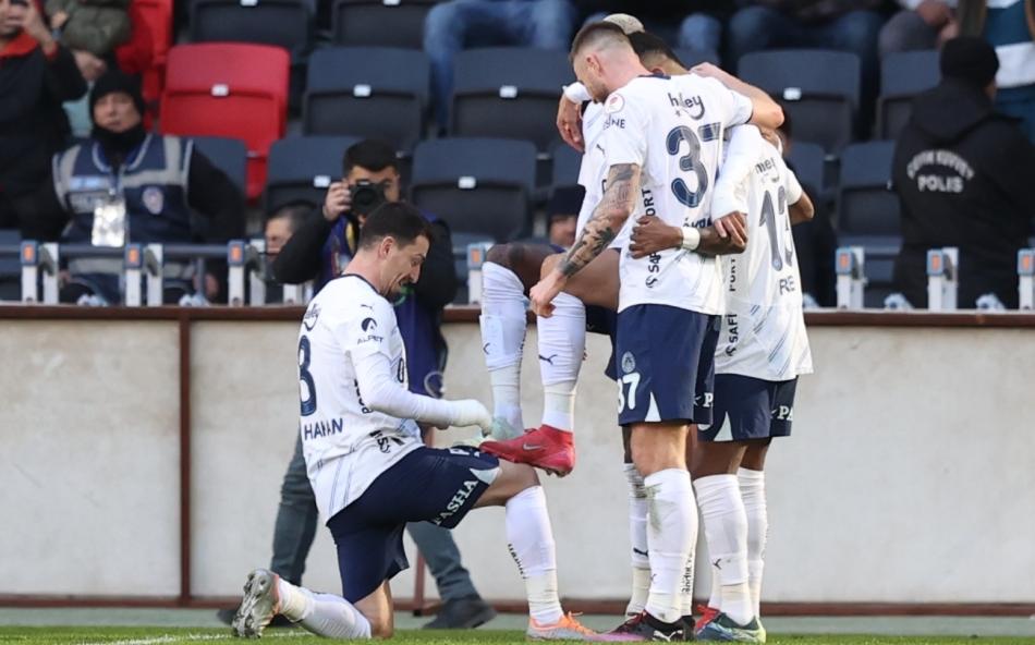 G�RCAN B�LG��'�N YORUMLARI