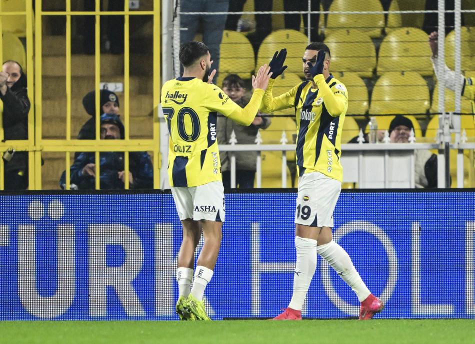 MUSTAFA DEN�ZL�'N�N YORUMLARI