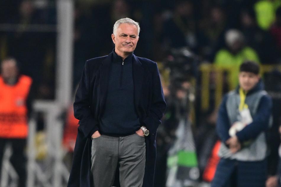 N�HAT KAHVEC�'N�N YORUMLARI