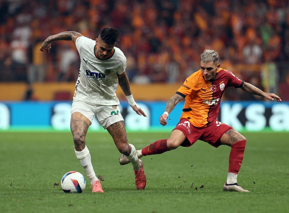 EN UZUN SER�Y� TEKRARLAMAK ���N SAHADA