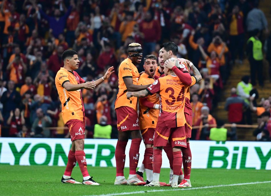 MEHMET ZDLEK'N YORUMLARI