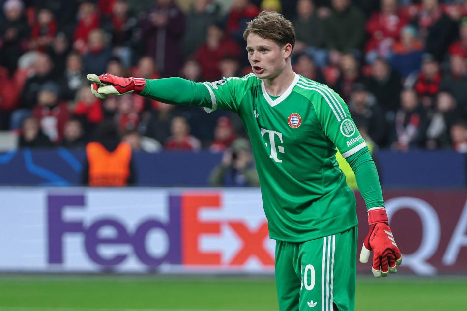 SON OLARAK JONAS URBIG