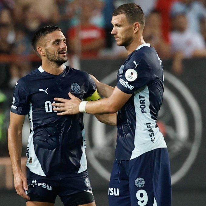 VOLKAN DEM�REL'DEN �K� KAPTANA VETO!