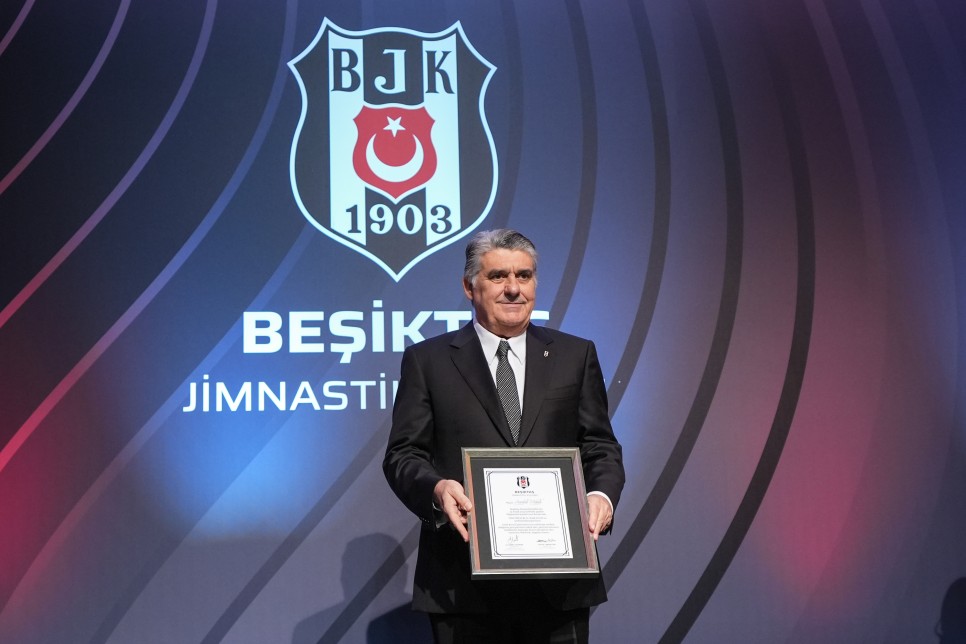 SERDAL ADALI'DAN A�IKLAMA