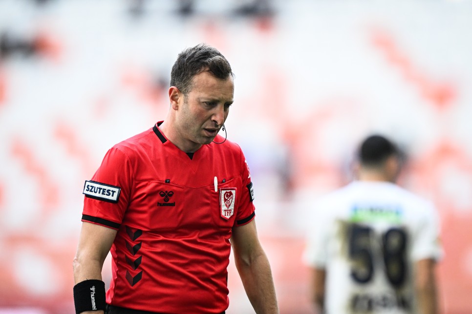 KAR�YER�NDE �LK KEZ