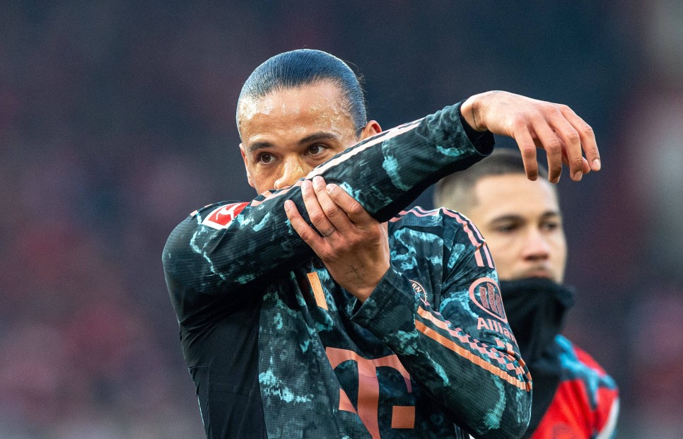 MENAJER�YLE TEMASA GE��LD�