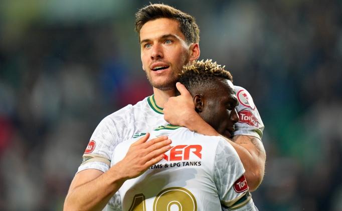 KAZANANIN RAK�B� KONYASPOR