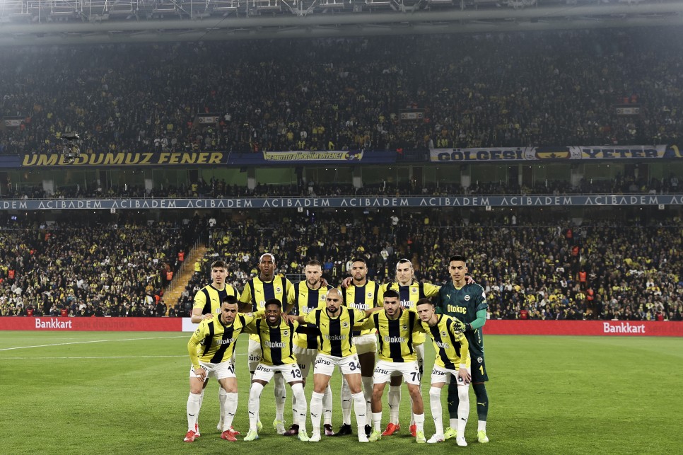 YAZARLARDAN FENERBAH�E YORUMU