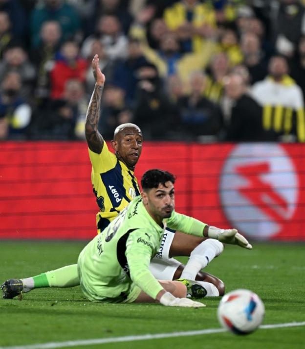 KEND�S�N� HAZIR TUTMASI