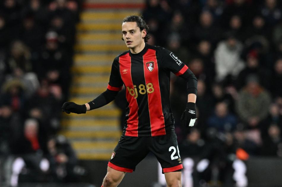 ENES �NAL'IN D�N��� BEL�RS�Z