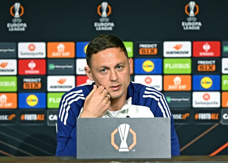 MOURINHO, SOLSKJAER, FRED S�ZLER�