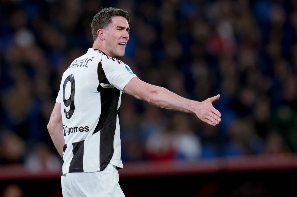 FENERBAH�E'DE VLAHOVIC SESLER�