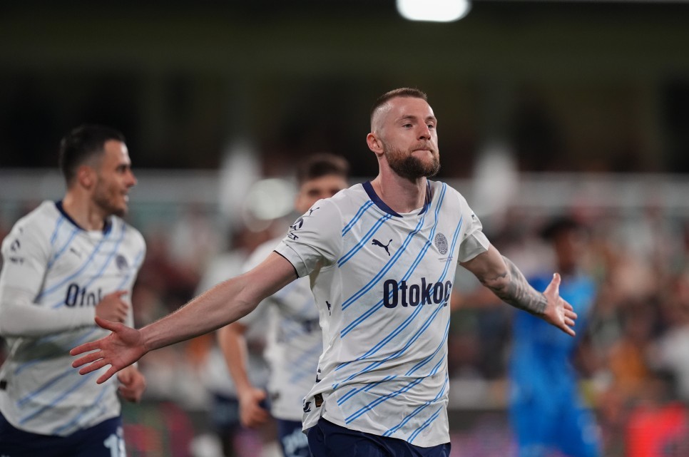 SKRINIAR'DAN A�IKLAMALAR