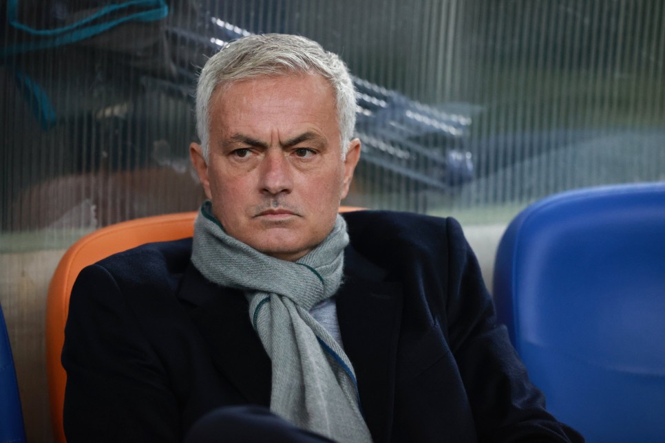 STOPER HATTINDA DE����KL�K