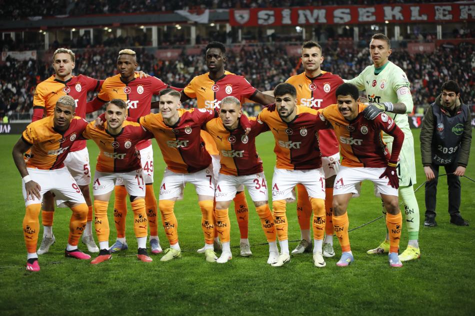 SPOR YAZARLARI YORUMLADI