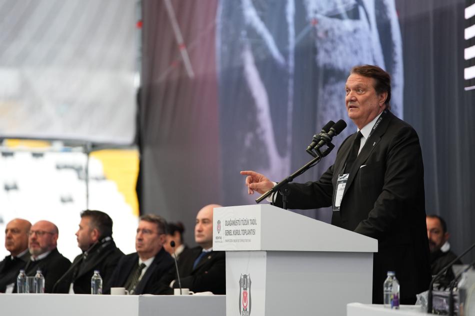 TEVF�K YAMANT�RK'E: \