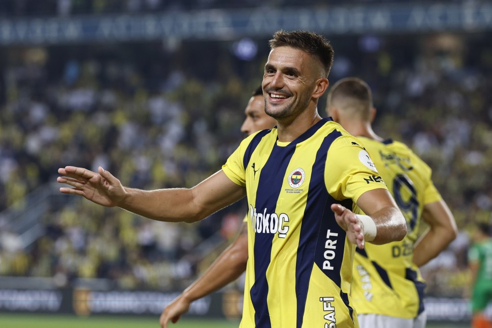 DUSAN TADIC