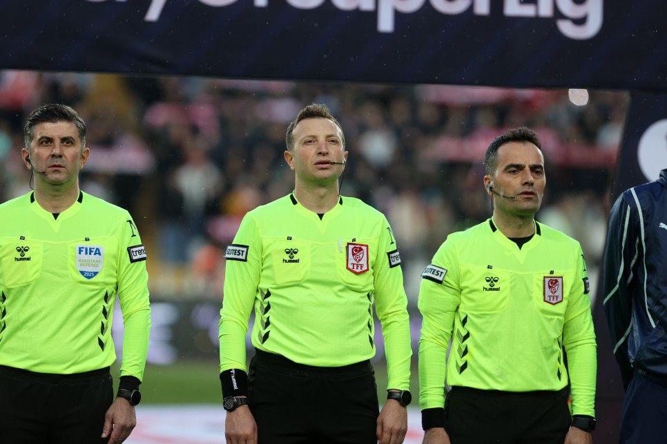 BEIN TRIO DE�ERLEND�RMELER