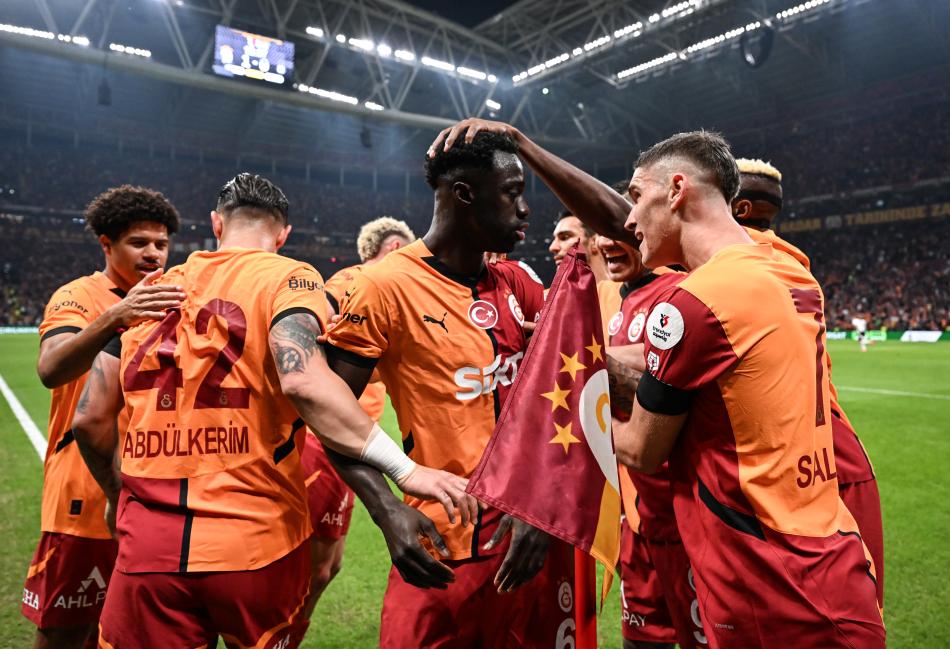 DAVINSON SANCHEZ