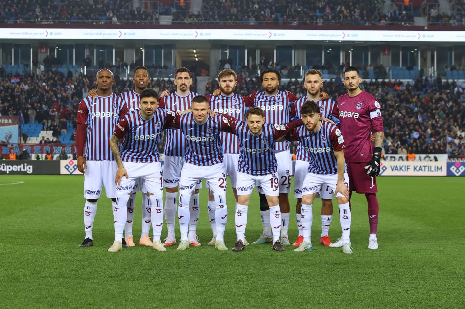 YAZARLARDAN TRABZONSPOR YORUMLARI