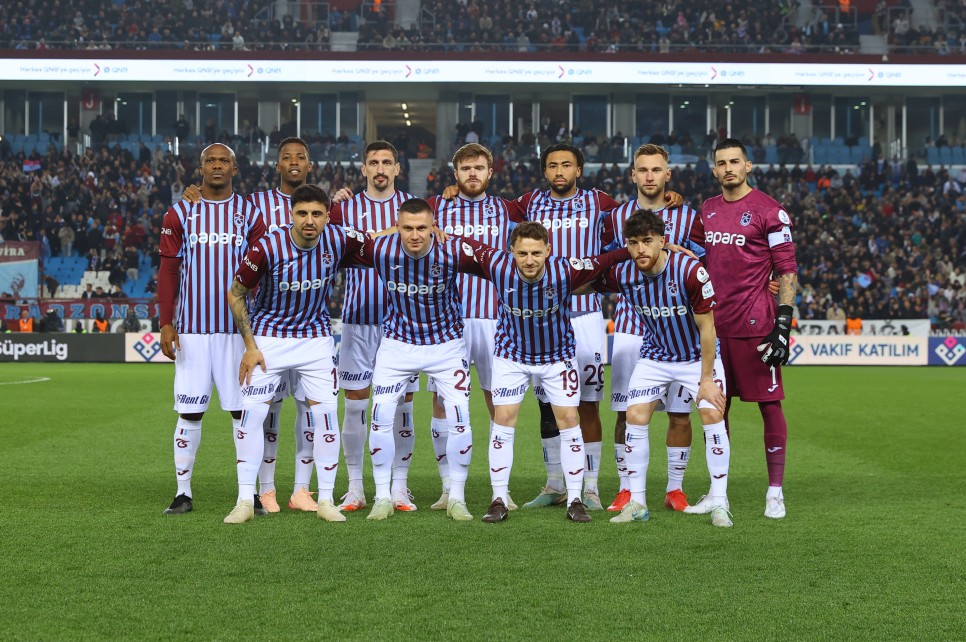 YAZARLARDAN TRABZONSPOR YORUMLARI