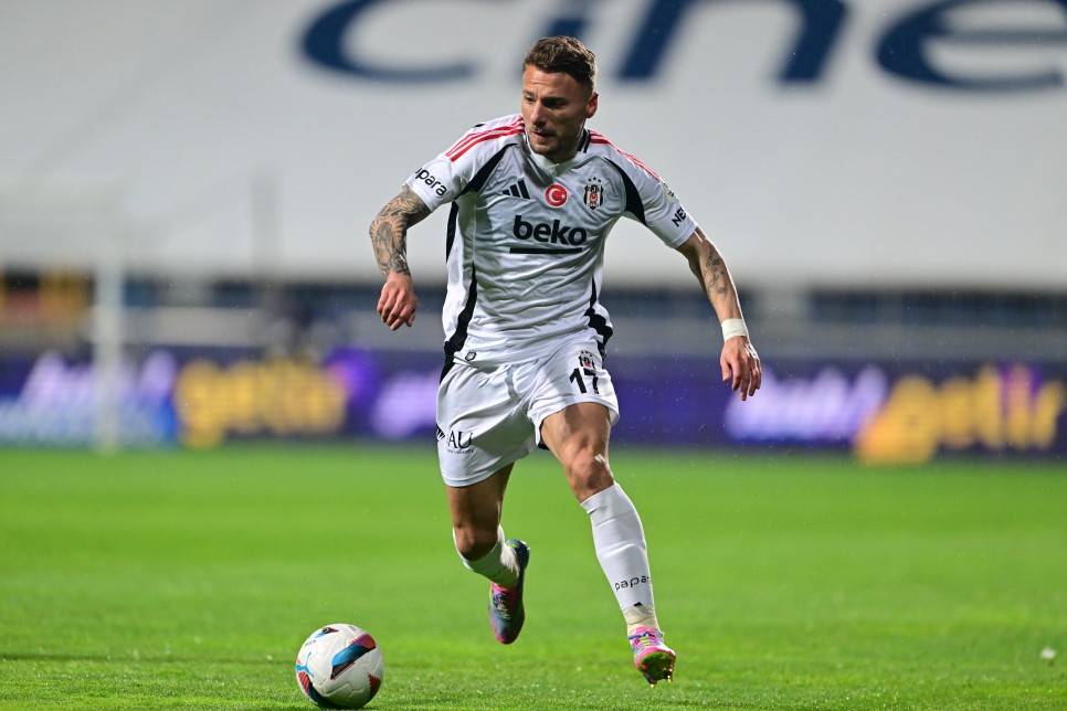 BE��KTA� DA A�IKLADI