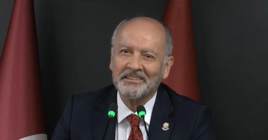 GALATASARAY'DA FLA� S�ZLER