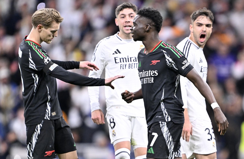 ARSENAL Y�NE KAZANDI