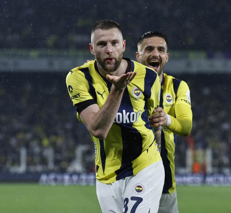 İLK ÖNCELİK MILAN SKRINIAR