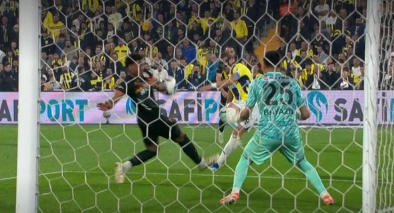 F.BAHÇE'NİN PENALTI BEKLEDİĞİ POZİSYON
