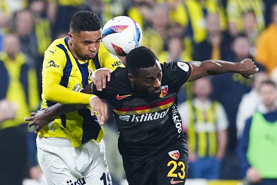 N�HAT KAHVEC�'N�N YORUMLARI