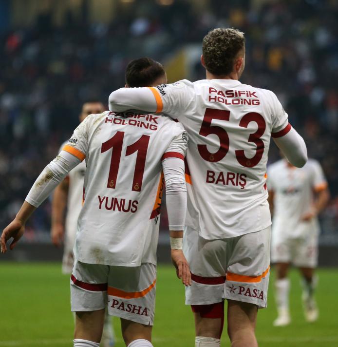 GALATASARAY'DA MZA ALIMALARI