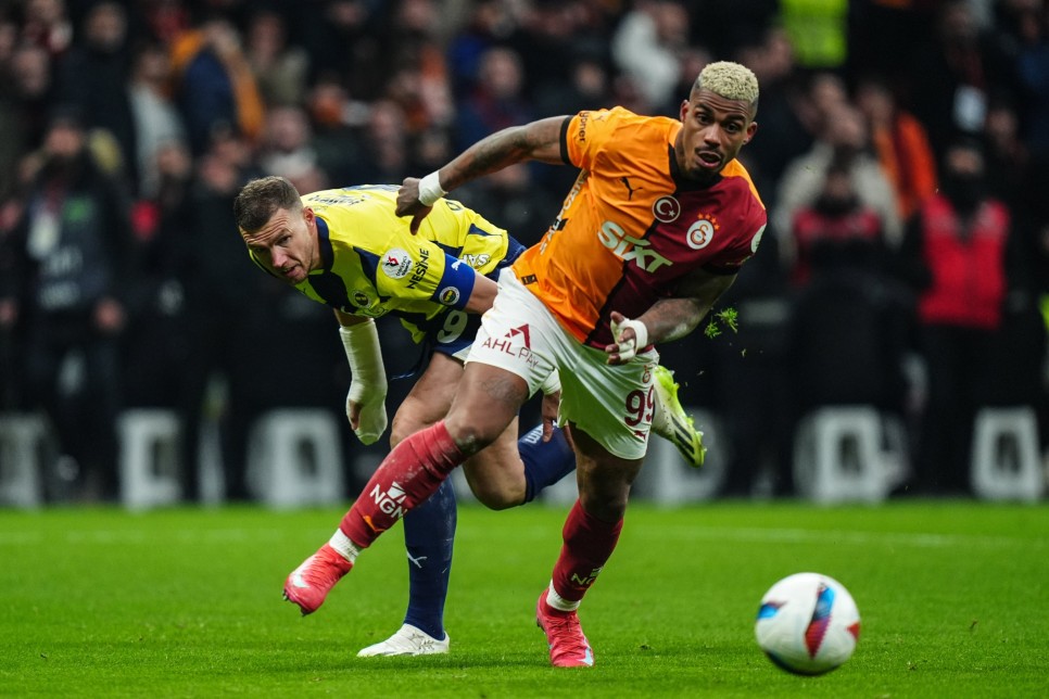 AKI�I DE���T�RD�