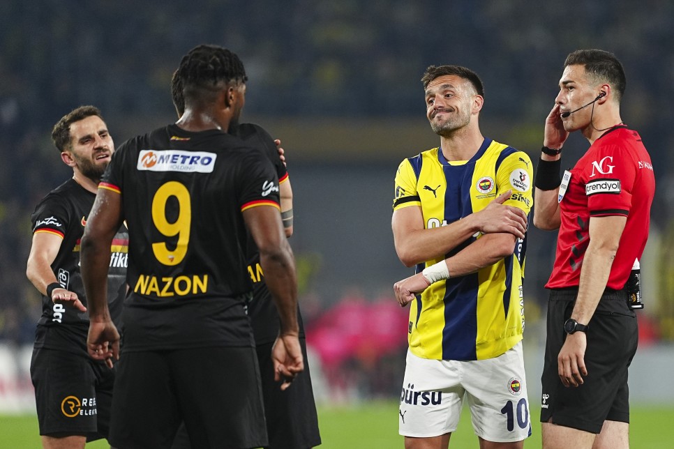 SERGEN YAL�IN'DAN FLA� A�IKLAMALAR