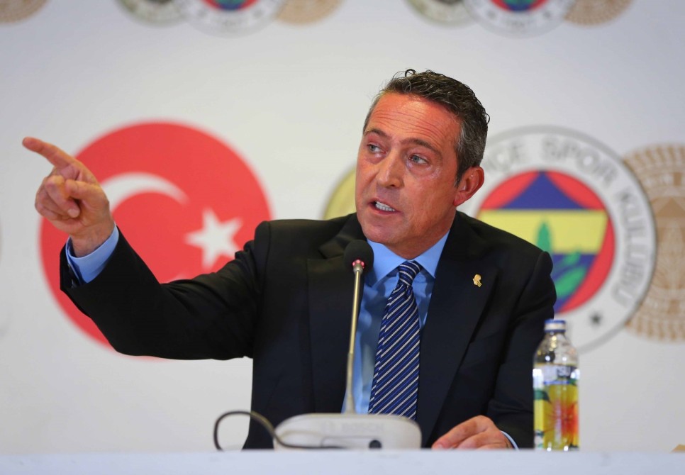 FENERBAH�E'DE KR�Z DER�NLE��YOR