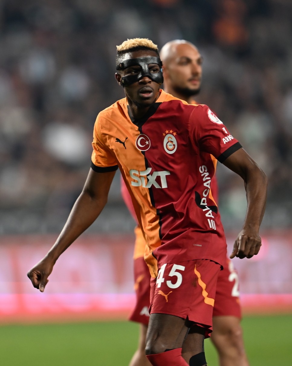 VICTOR OSIMHEN