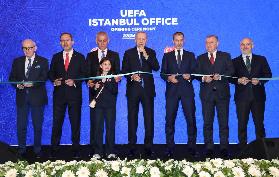UEFA'NIN OFİSİ AÇILDI